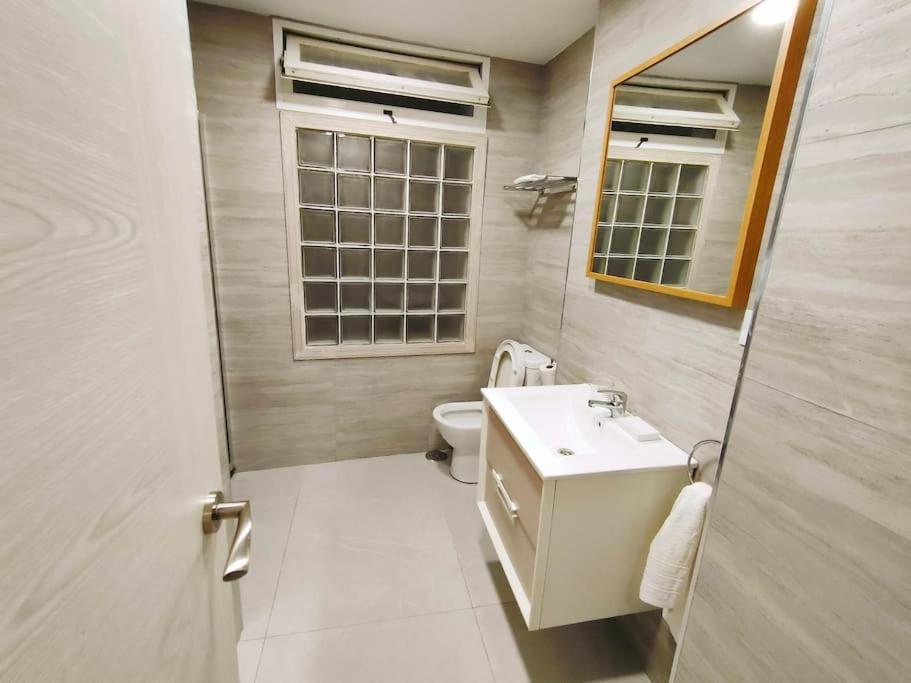 Apartamento En Centro Historico Cerca De La Playa Apartment Cadiz Bagian luar foto