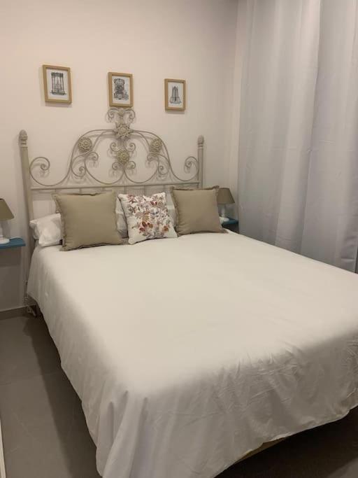 Apartamento En Centro Historico Cerca De La Playa Apartment Cadiz Bagian luar foto